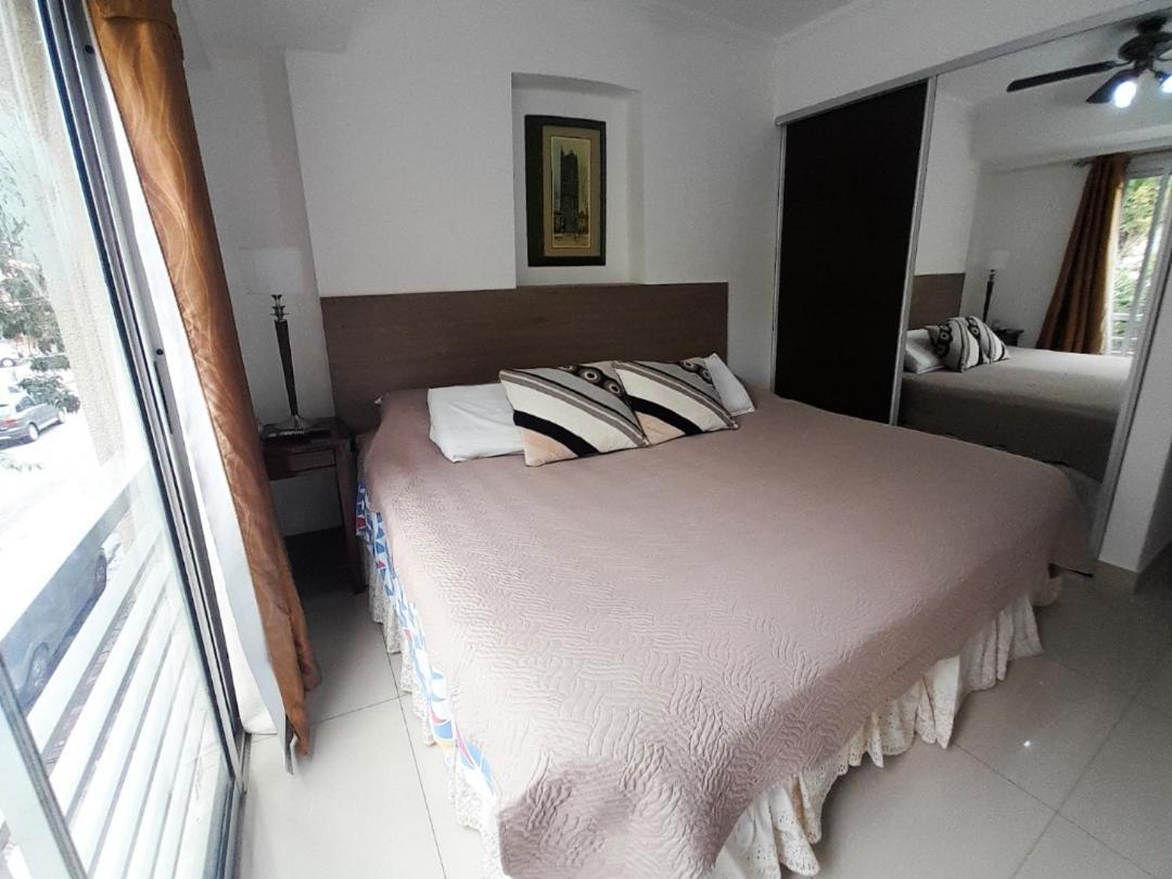 Mercedes III Apartment Салта Екстериор снимка