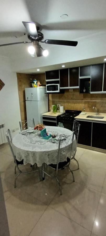 Mercedes III Apartment Салта Екстериор снимка